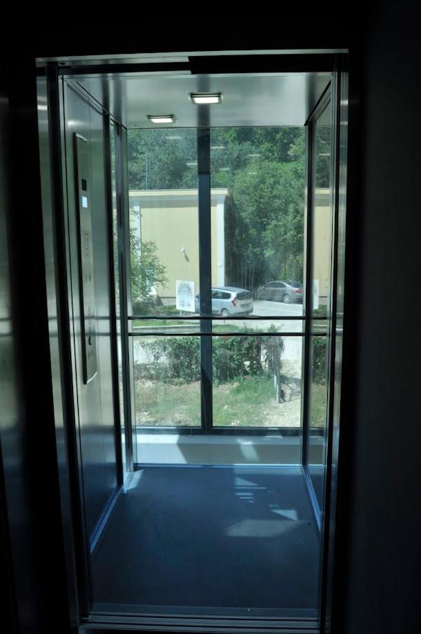 Aparthotel Teracite à Varna Extérieur photo