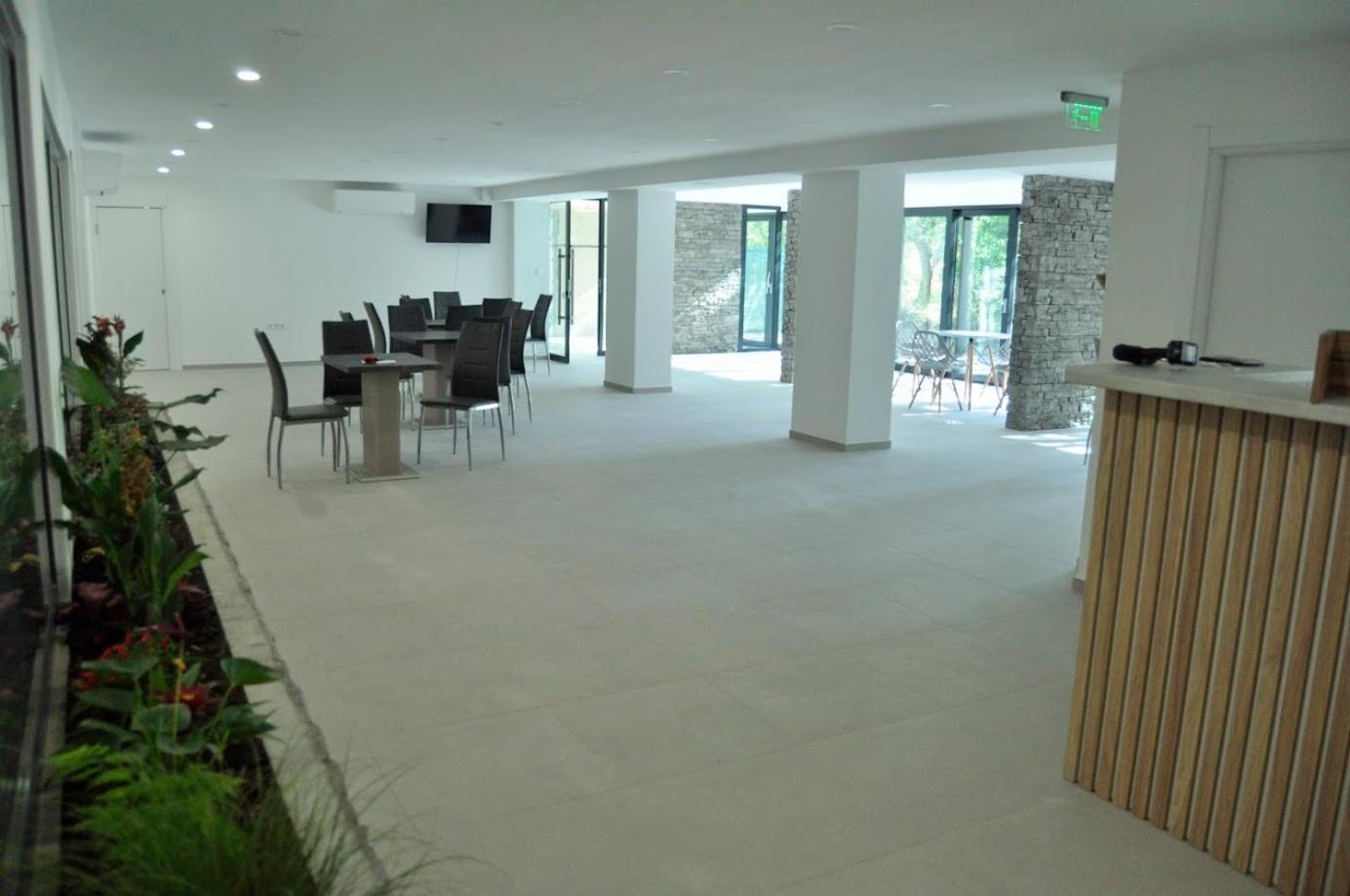 Aparthotel Teracite à Varna Extérieur photo