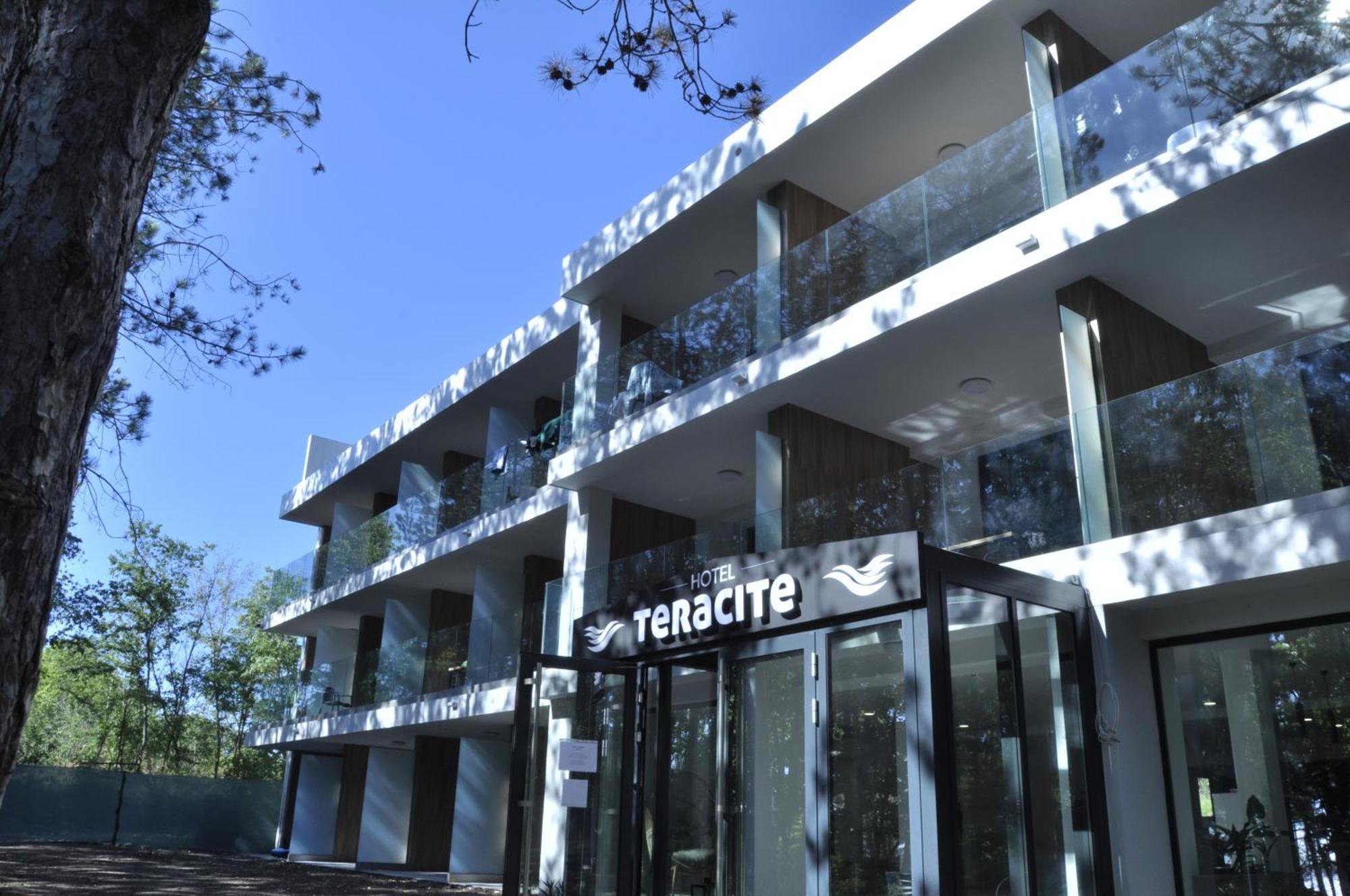 Aparthotel Teracite à Varna Extérieur photo