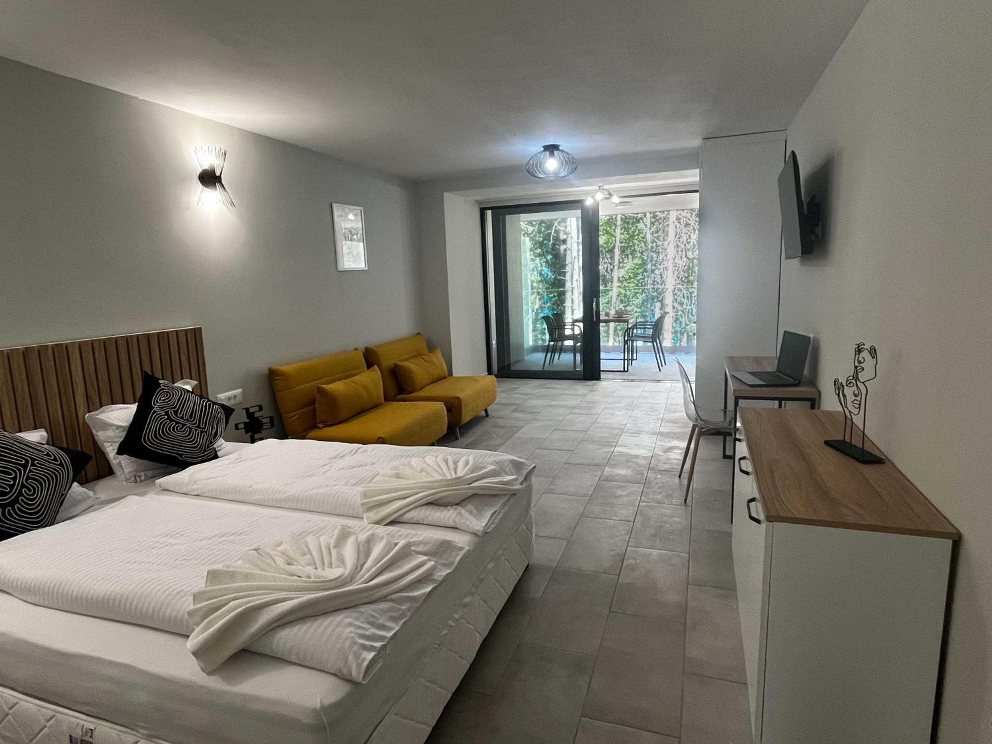 Aparthotel Teracite à Varna Extérieur photo