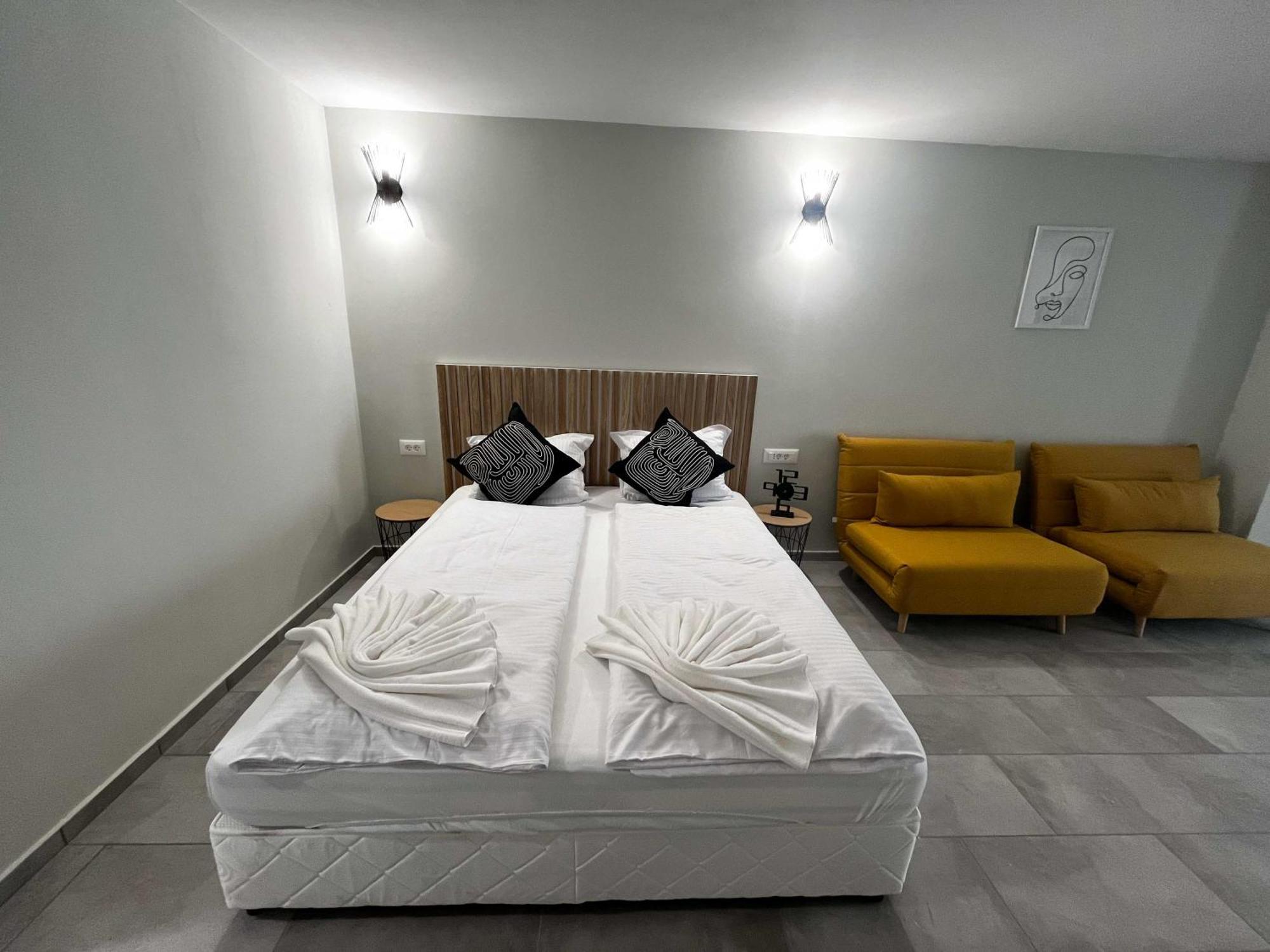 Aparthotel Teracite à Varna Extérieur photo